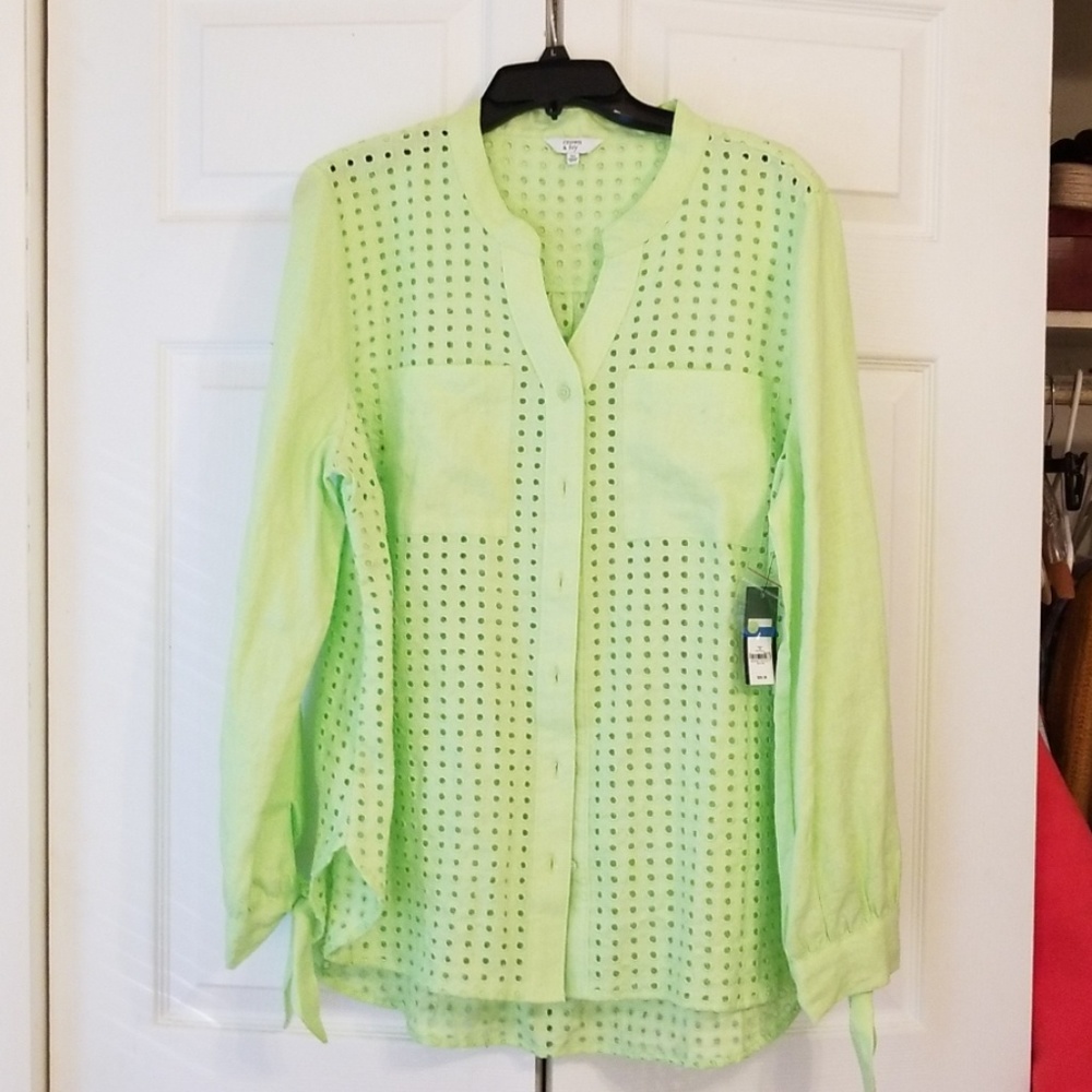 Crown & Ivy Blouse